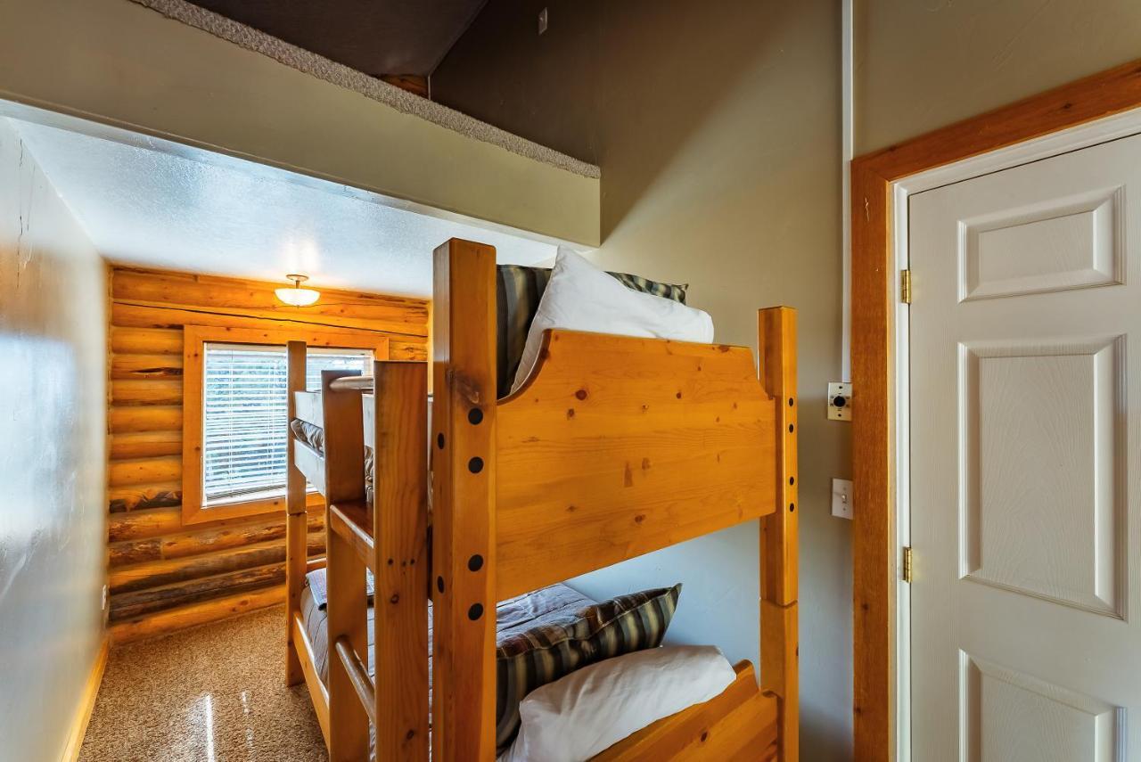 Zion Ponderosa Ranch Resort Спрингдейл Экстерьер фото