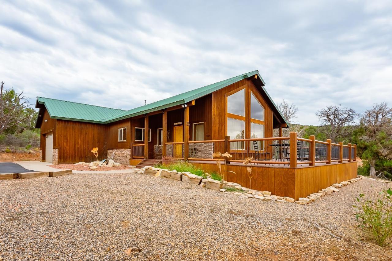 Zion Ponderosa Ranch Resort Спрингдейл Экстерьер фото