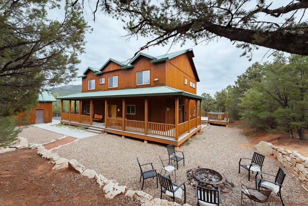 Zion Ponderosa Ranch Resort Спрингдейл Экстерьер фото